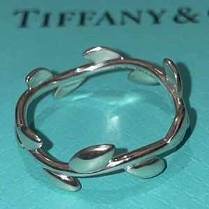 Olive leaf band ring